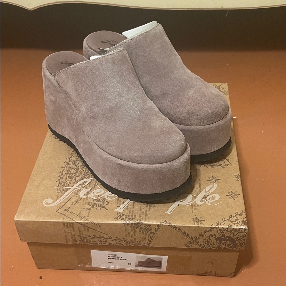 Free People Avery Closed Toe Platform